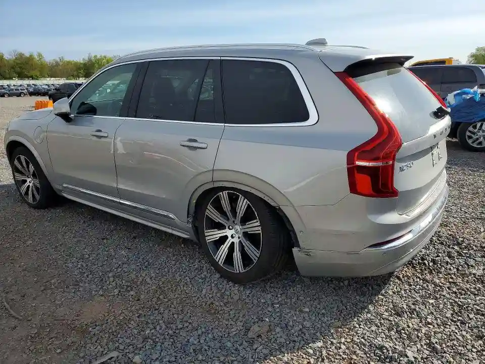 YV4H600NXP1967763 2023 VOLVO XC90-1