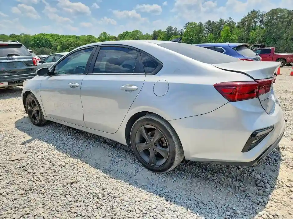 3KPF24AD9KE005141 2019 KIA FORTE-1