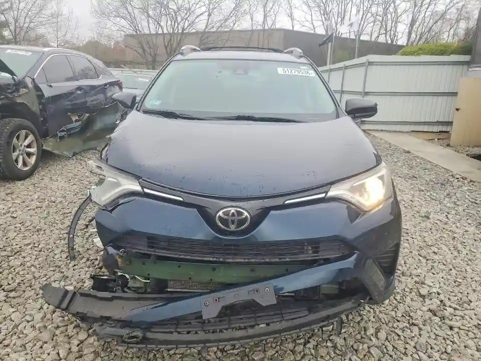 2T3BFREVXHW604310 2017 TOYOTA RAV4-4