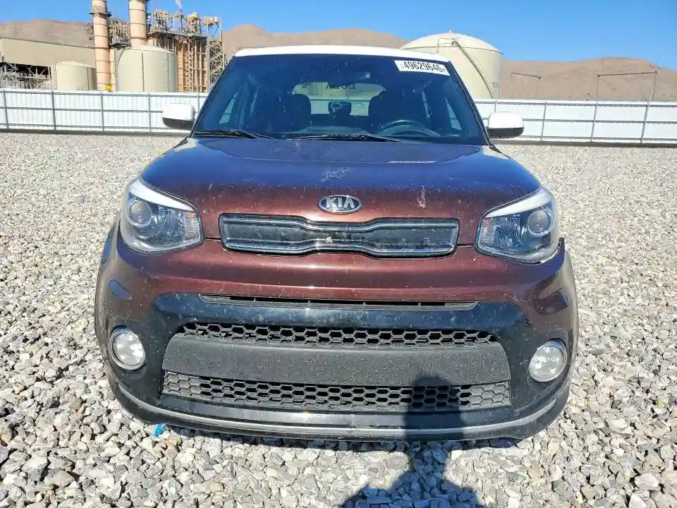 KNDJP3A53H7464012 2017 KIA SOUL-4