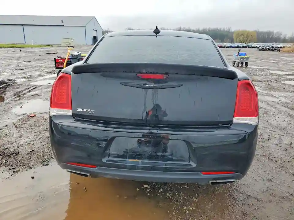 2C3CCABG6HH662682 2017 CHRYSLER 300-5