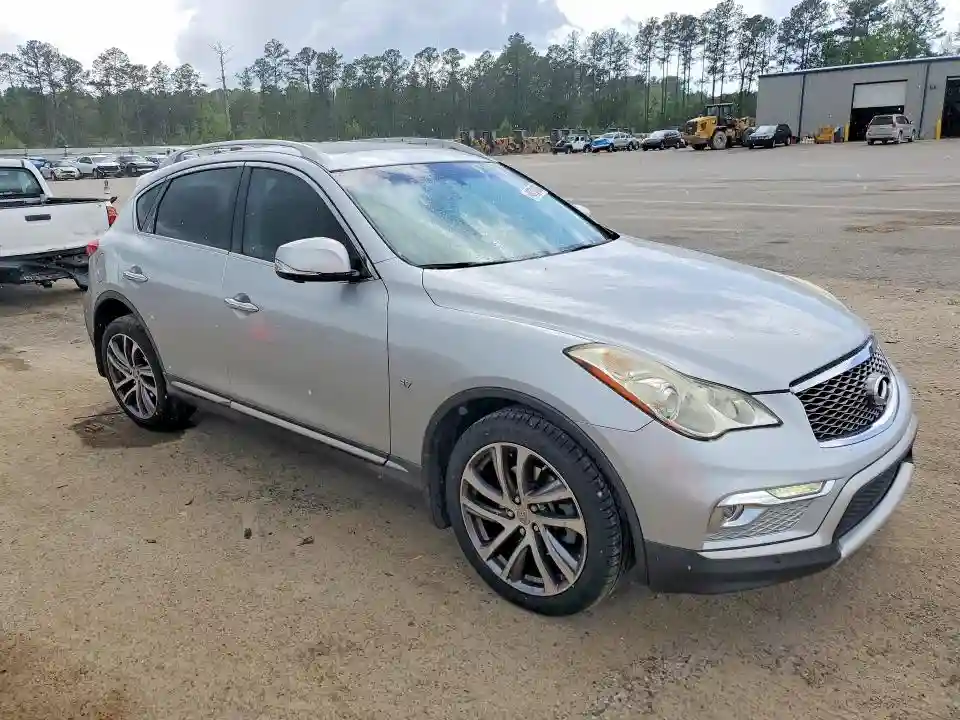 JN1BJ0RR3GM270059 2016 INFINITI QX50-3