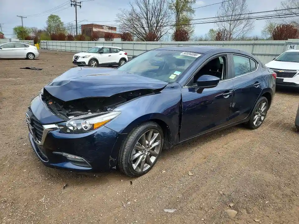 3MZBN1V33JM256552 2018 MAZDA 3-0
