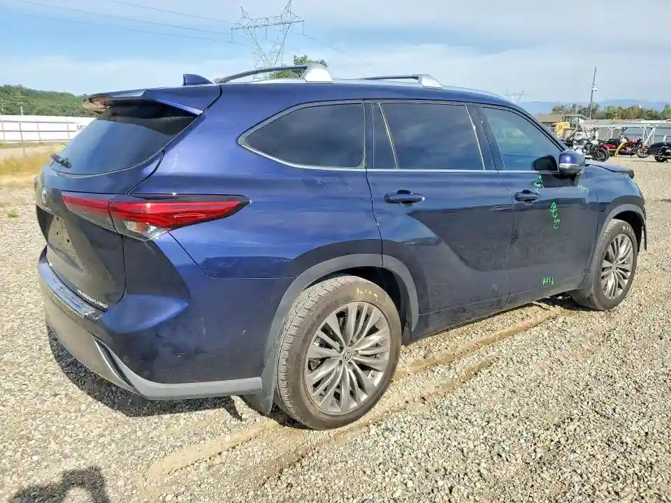 5TDFZRBH7LS055523 2020 TOYOTA HIGHLANDER-2