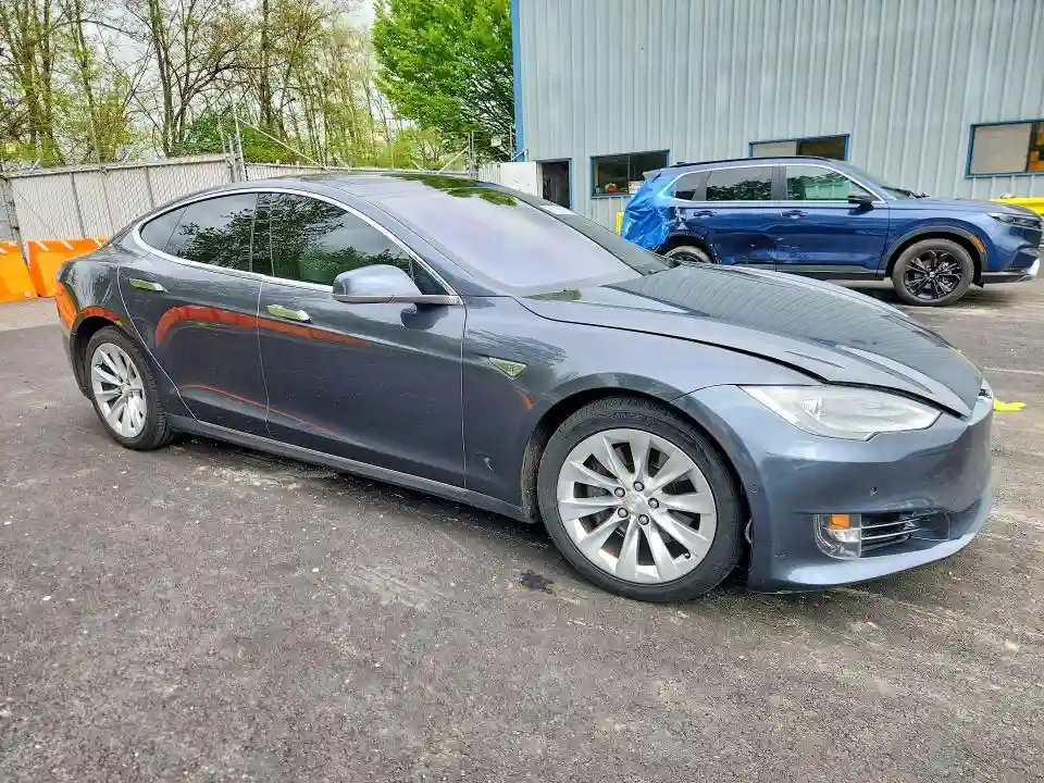 5YJSA1E26GF133167 2016 TESLA MODEL S-3