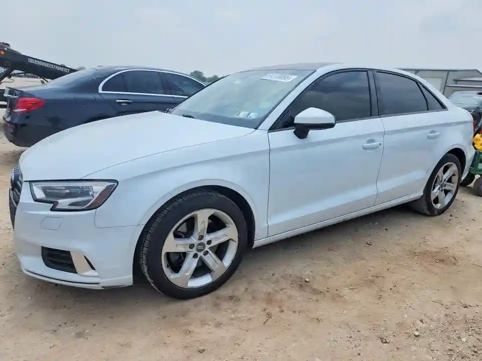 WAUAUHFF1H1077840 2017 AUDI A3-0