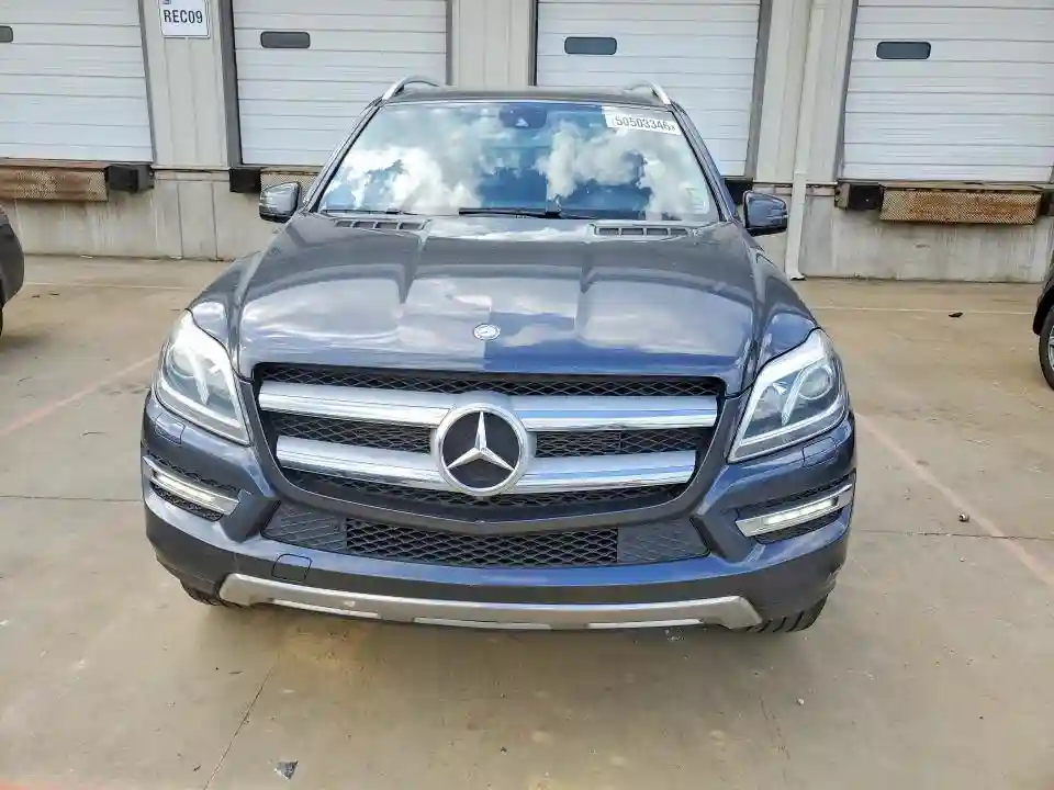 4JGDF6EE2FA498823 2015 MERCEDES-BENZ GL-CLASS-4