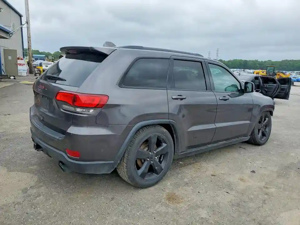 1C4RJFLTXJC148962 2018 JEEP GRAND CHEROKEE-2