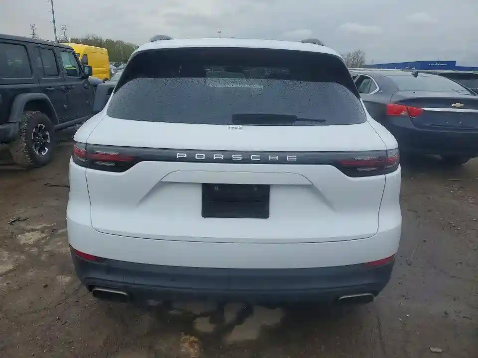 WP1AA2AY6KDA06736 2019 PORSCHE CAYENNE-5