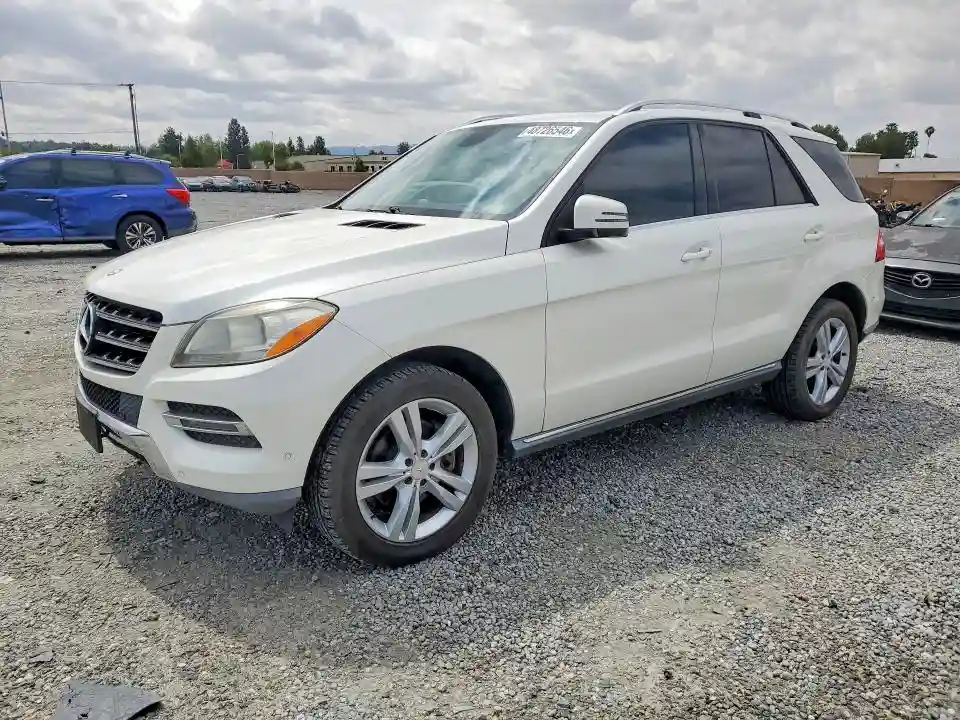 4JGDA5JB6DA267019 2013 MERCEDES-BENZ M-CLASS-0