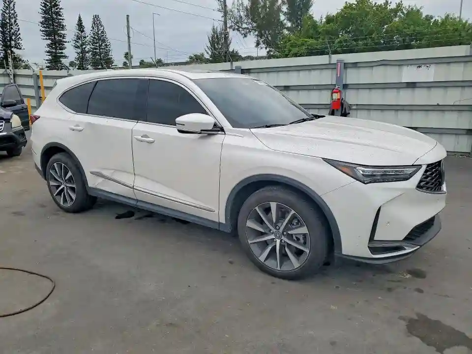 5J8YE1H43SL012065 2025 ACURA MDX-3