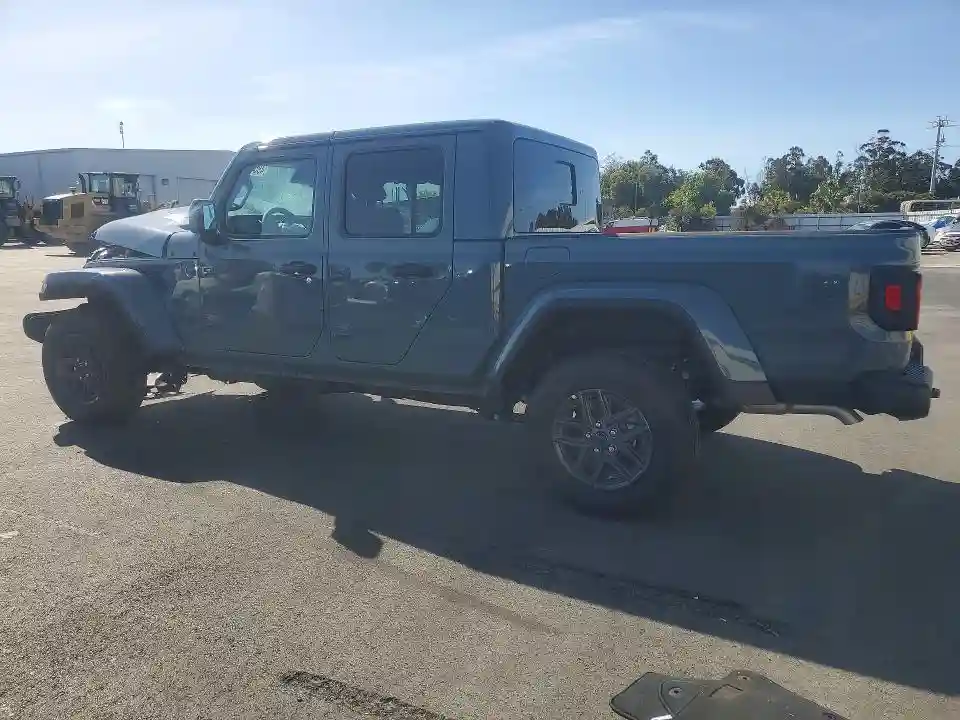 1C6PJTAGXSL534639 2025 JEEP GLADIATOR-1