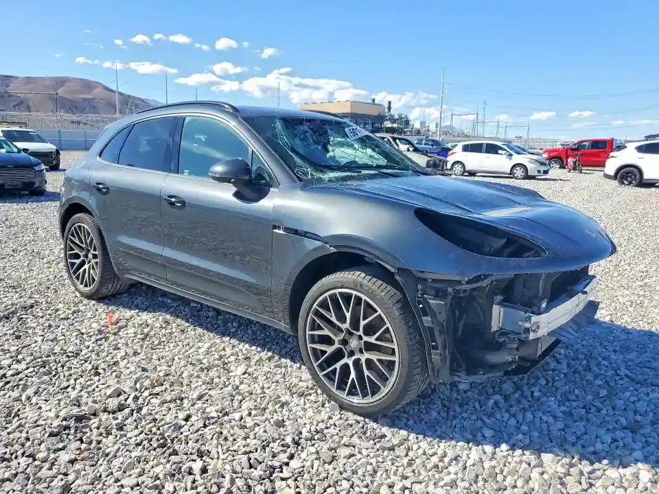 WP1AA2A51KLB03807 2019 PORSCHE MACAN-3