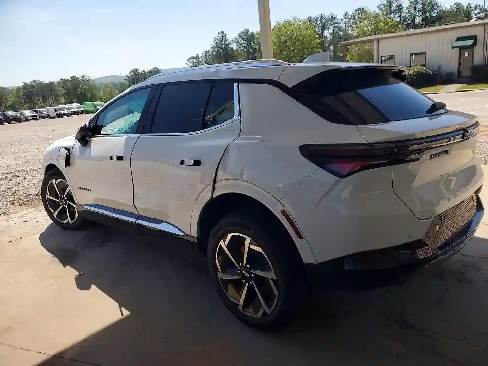 3GN7DLRP6SS133918 2025 CHEVROLET EQUINOX-1