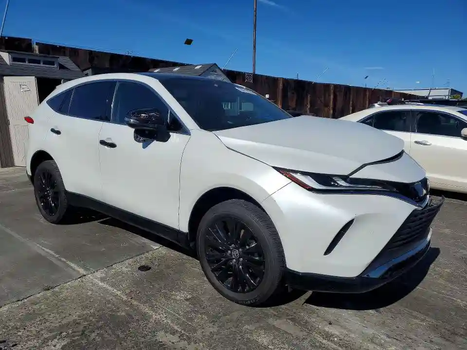 JTEAAAAHXRJ192445 2024 TOYOTA VENZA-3
