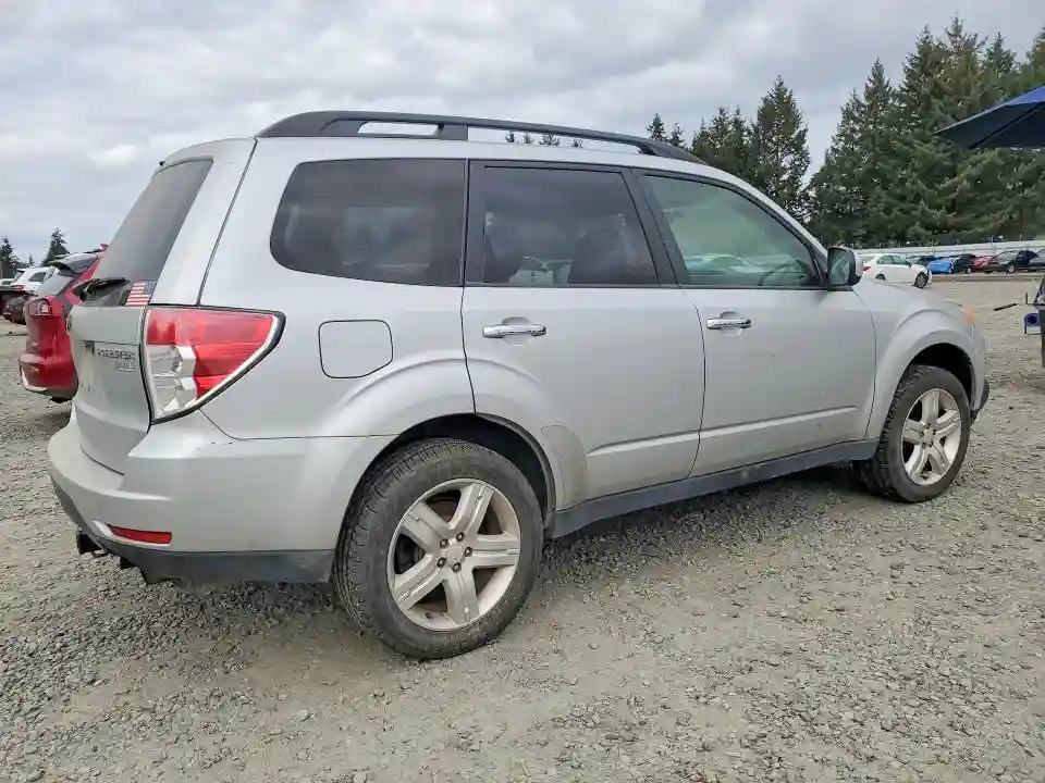 JF2SH6CC7AH720992 2010 SUBARU FORESTER-2