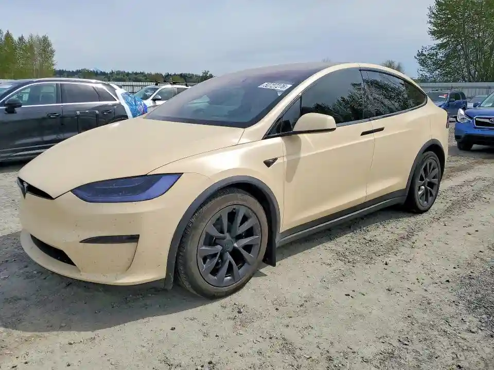 7SAXCBE51PF403490 2023 TESLA MODEL X-0