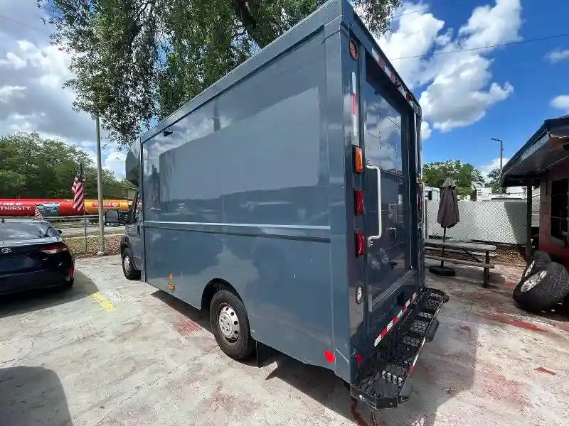 3C7WRVMG1NE117124 2022 RAM PROMASTER-2