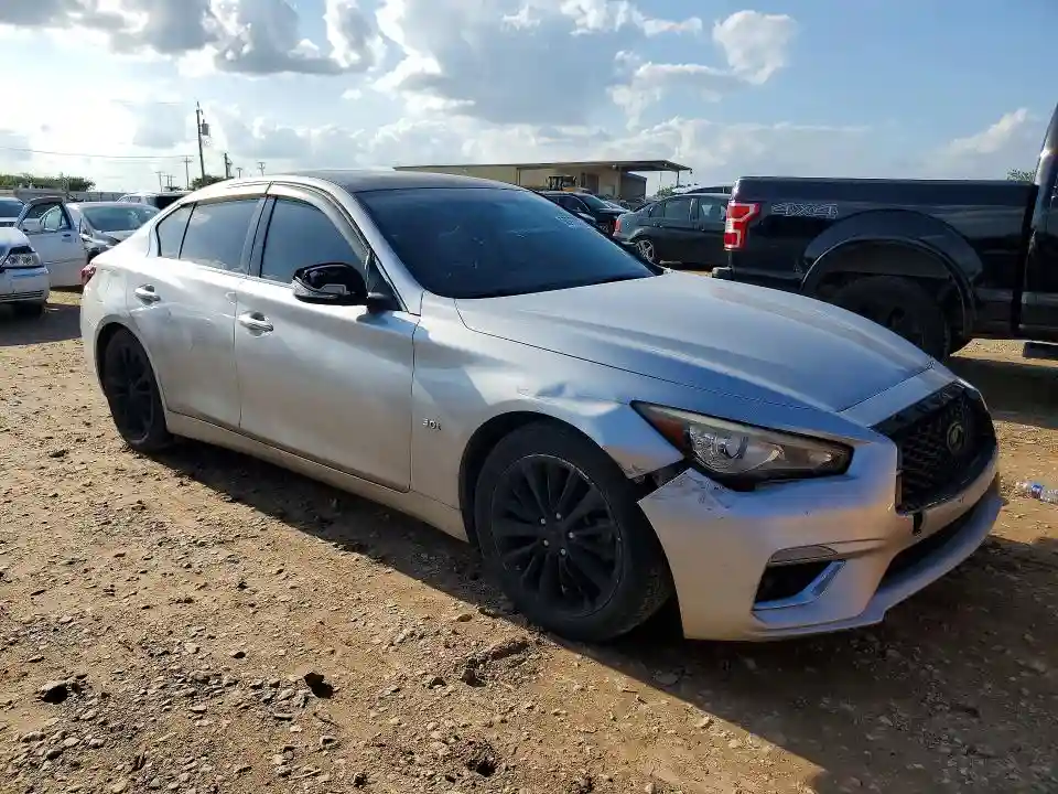 JN1EV7AP3JM351901 2018 INFINITI Q50-3