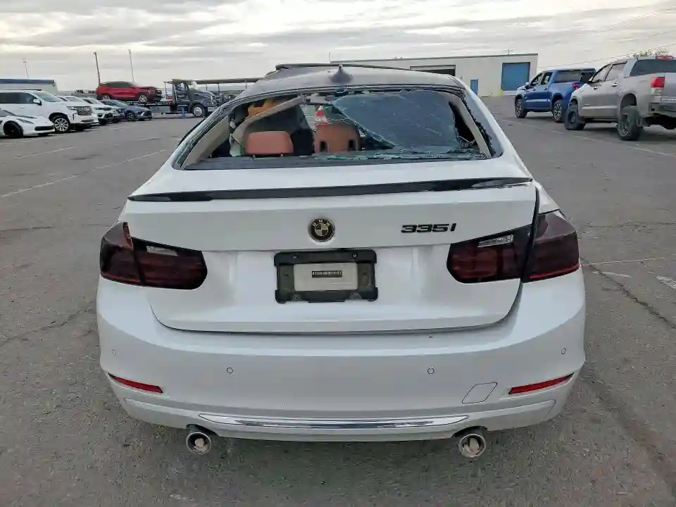 WBA3A9G54FNS66386 2015 BMW 3 SERIES-5