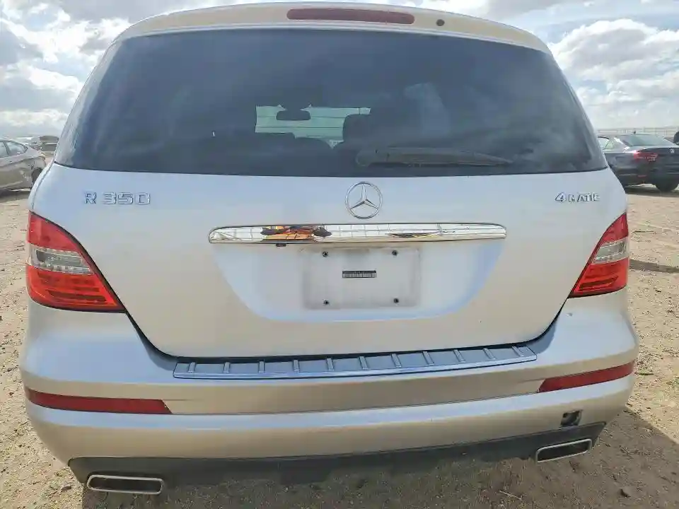 4JGCB6FE3BA118176 2011 MERCEDES-BENZ R-CLASS-5