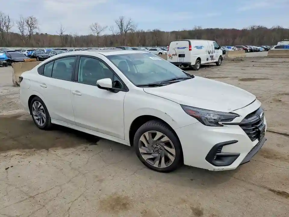 4S3BWAN64S3014978 2025 SUBARU LEGACY-3
