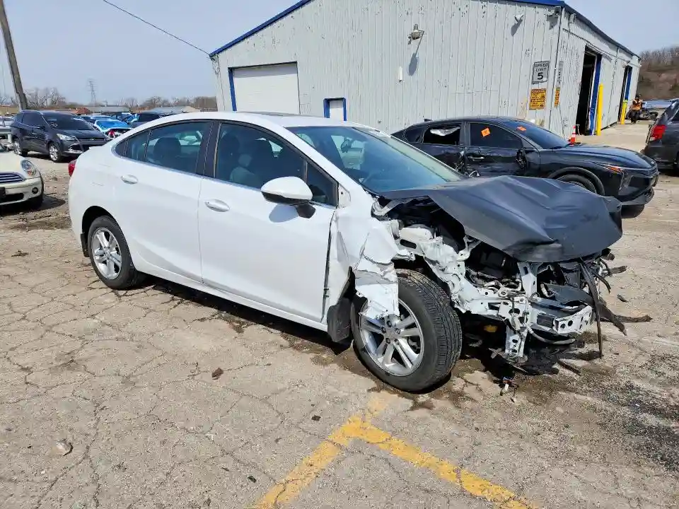 1G1BE5SM3H7203354 2017 CHEVROLET CRUZE-3