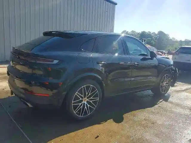 WP1BA2AY7RDA55877 2024 PORSCHE CAYENNE-2