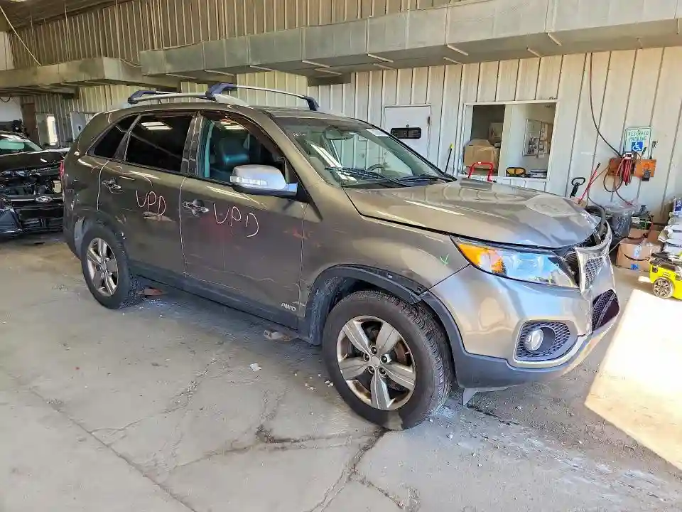 5XYKUDA23DG319493 2013 KIA SORENTO-3