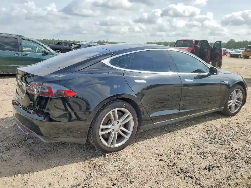 5YJSA1DN1DFP22554 2013 TESLA MODEL S-2