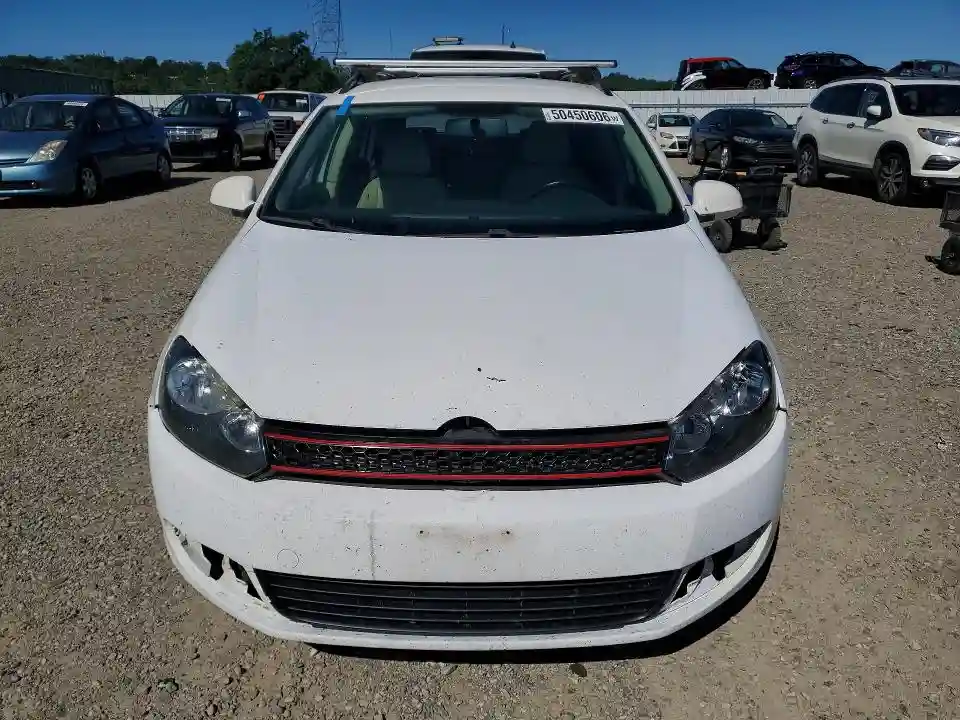 3VWML7AJ9BM618326 2011 VOLKSWAGEN JETTA-4
