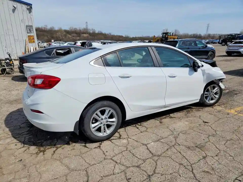 1G1BE5SM3H7203354 2017 CHEVROLET CRUZE-2