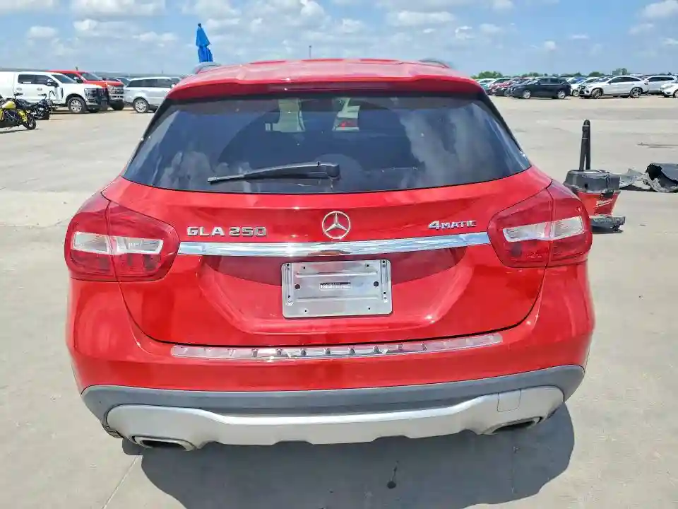 WDCTG4GB8JJ468779 2018 MERCEDES-BENZ GLA-CLASS-5