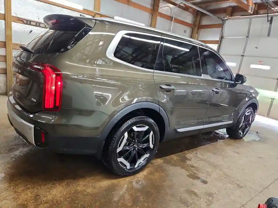 5XYP6DGC7RG496832 2024 KIA TELLURIDE-2