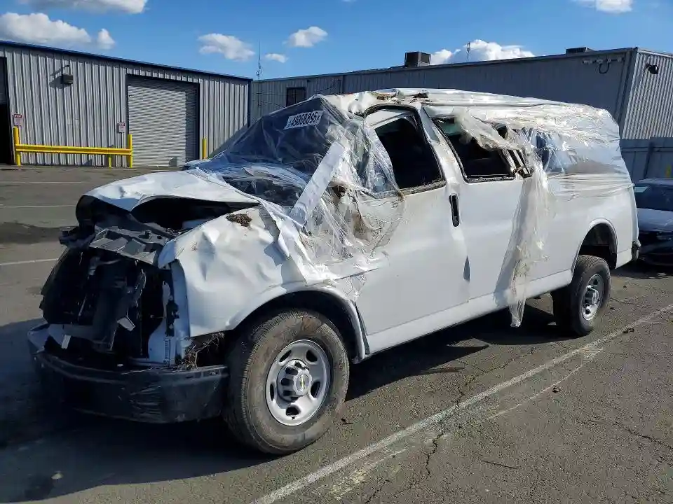 1GAWGEFP9S1263133 2025 CHEVROLET EXPRESS-0