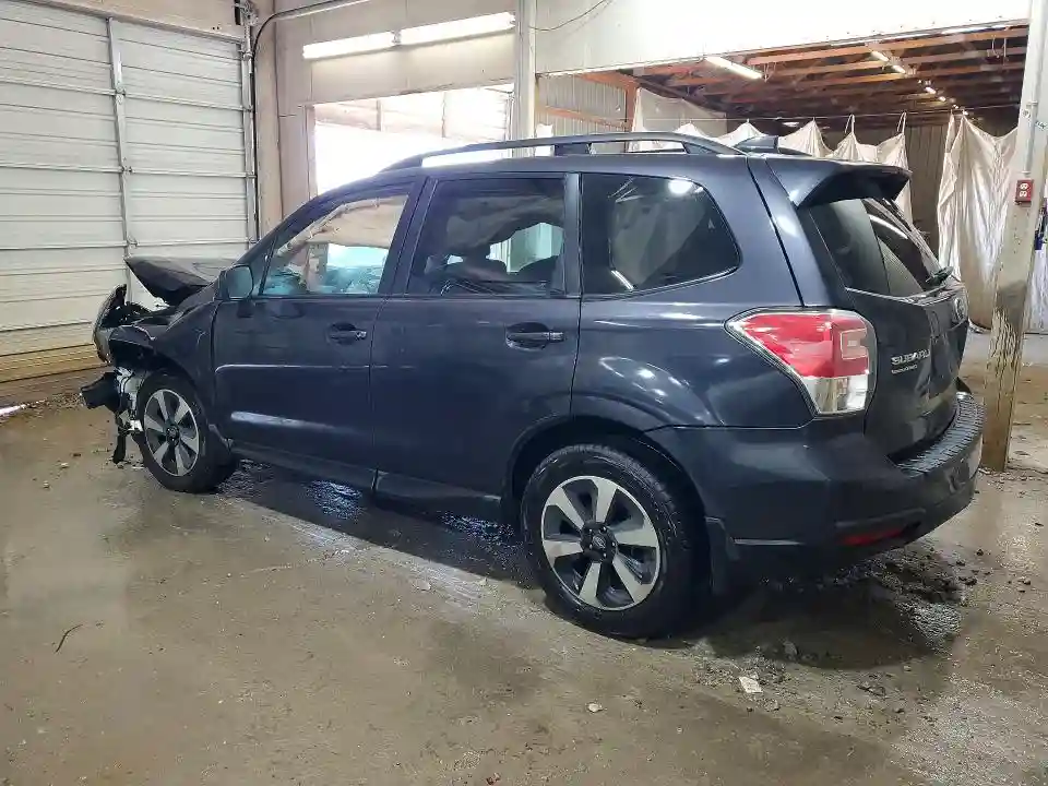 JF2SJAGC7JH525573 2018 SUBARU FORESTER-1