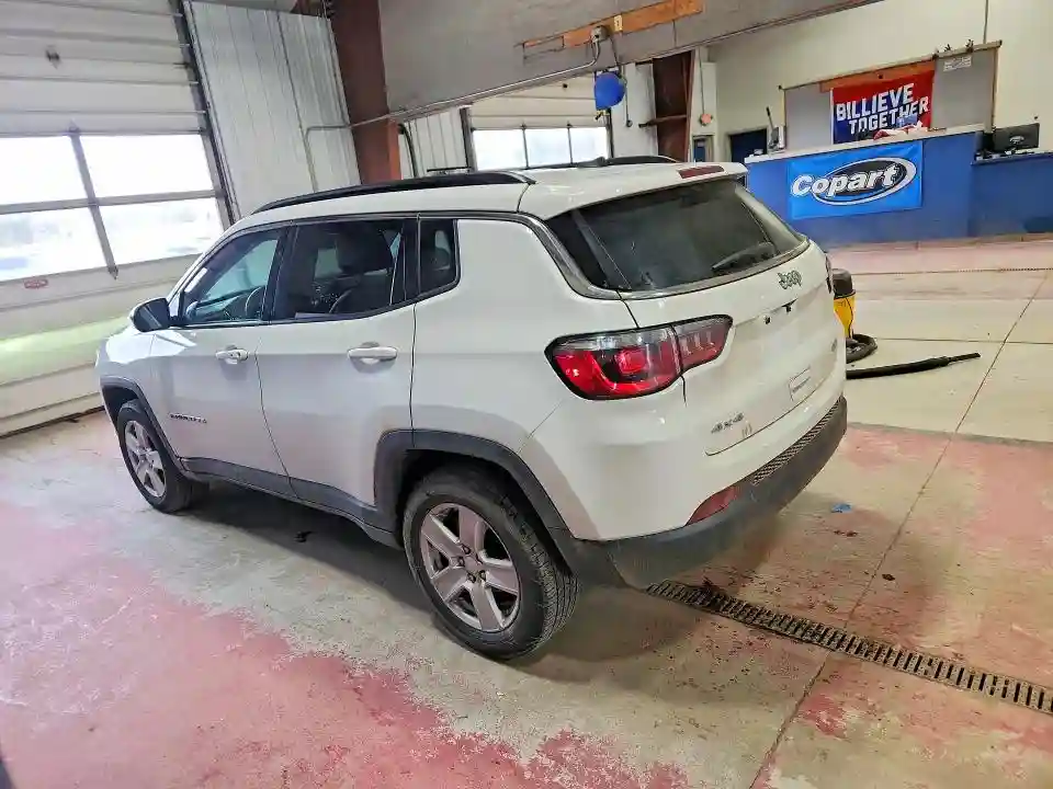 3C4NJDBB4NT231373 2022 JEEP COMPASS-1