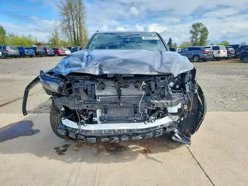 3TMLB5JN5SM092639 2025 TOYOTA TACOMA TRD-4