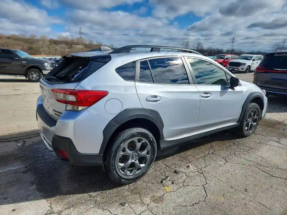 JF2GTHSC5PH325509 2023 SUBARU CROSSTREK-2
