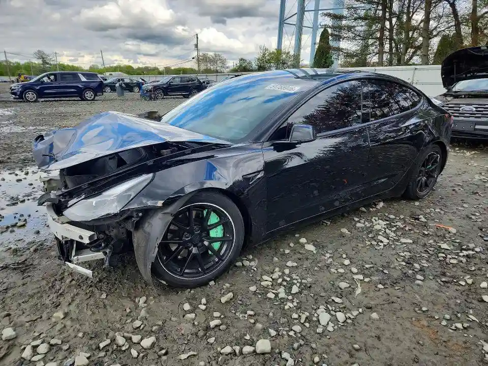 5YJ3E1EA4PF432107 2023 TESLA MODEL 3-0