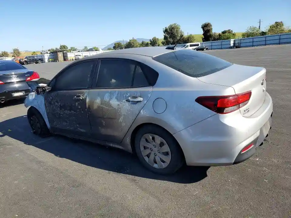 3KPA24AB9KE167098 2019 KIA RIO-1