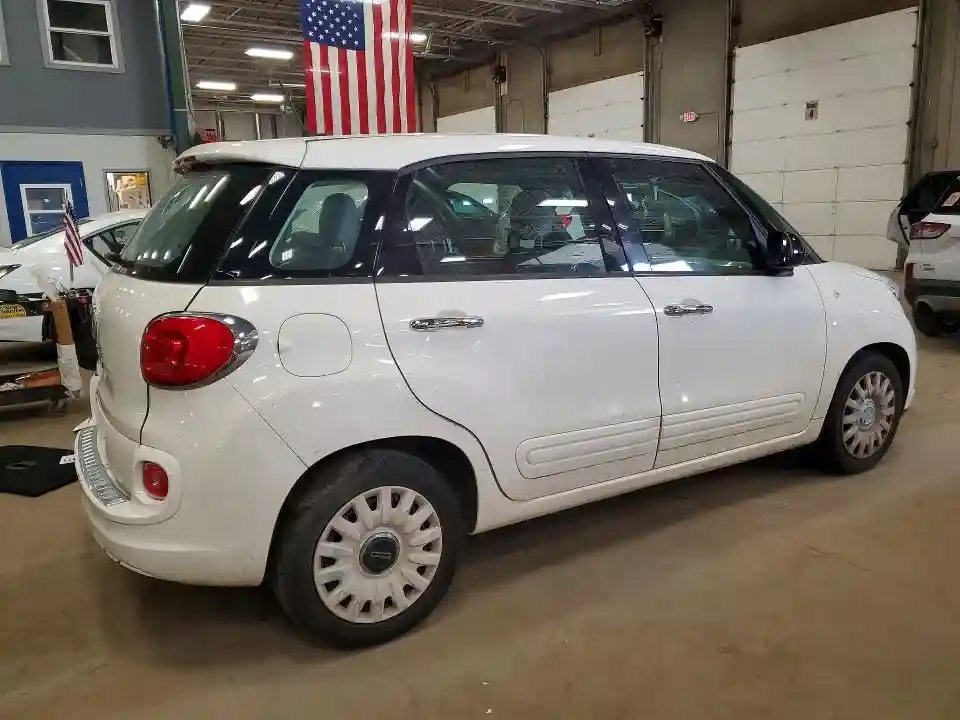 ZFBCFAAH6FZ033372 2015 FIAT 500-2