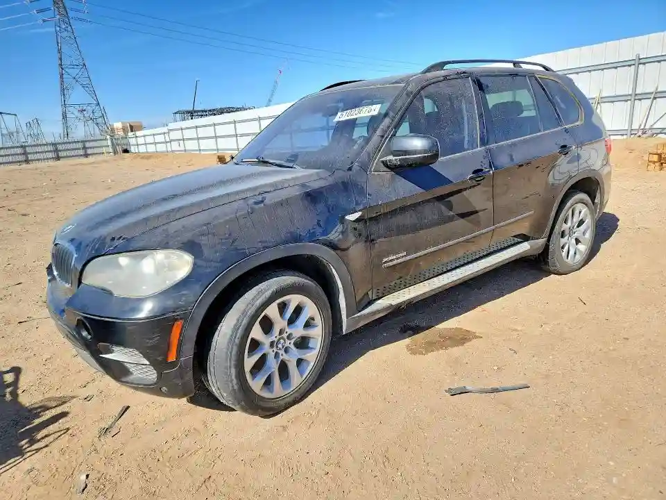 5UXZV4C52CL987533 2012 BMW X5-0