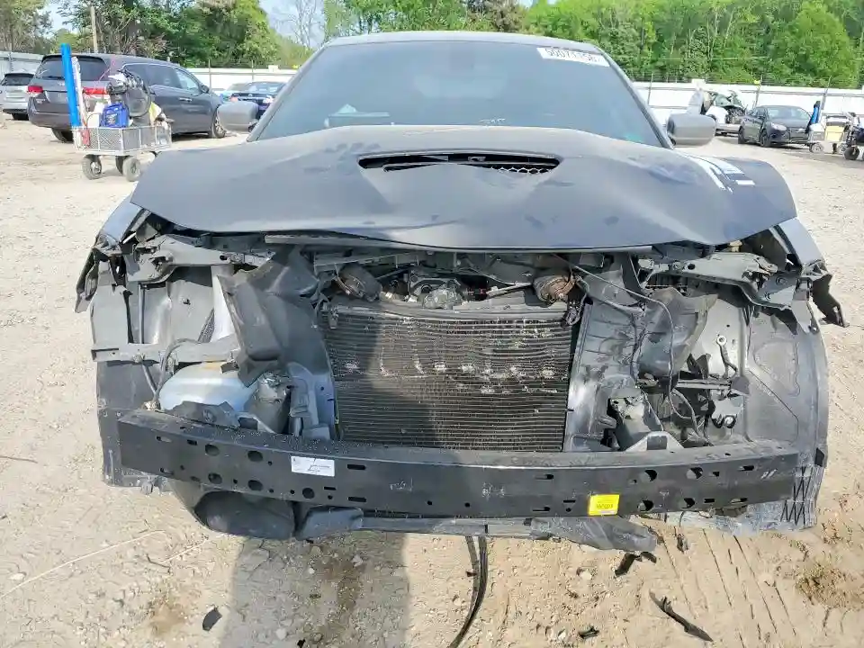 2C3CDXGJ3KH689026 2019 DODGE CHARGER-4