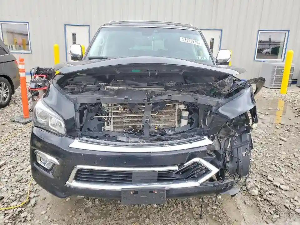 JN8AZ2NC1H9430592 2017 INFINITI QX80-4