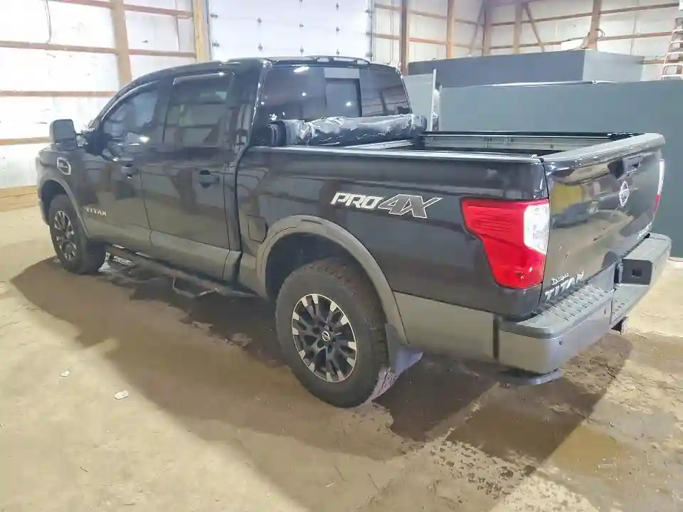 1N6AA1E59HN541586 2017 NISSAN TITAN-1