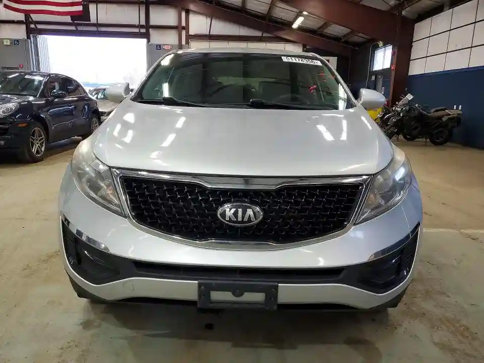 KNDPBCACXF7700630 2015 KIA SPORTAGE-4