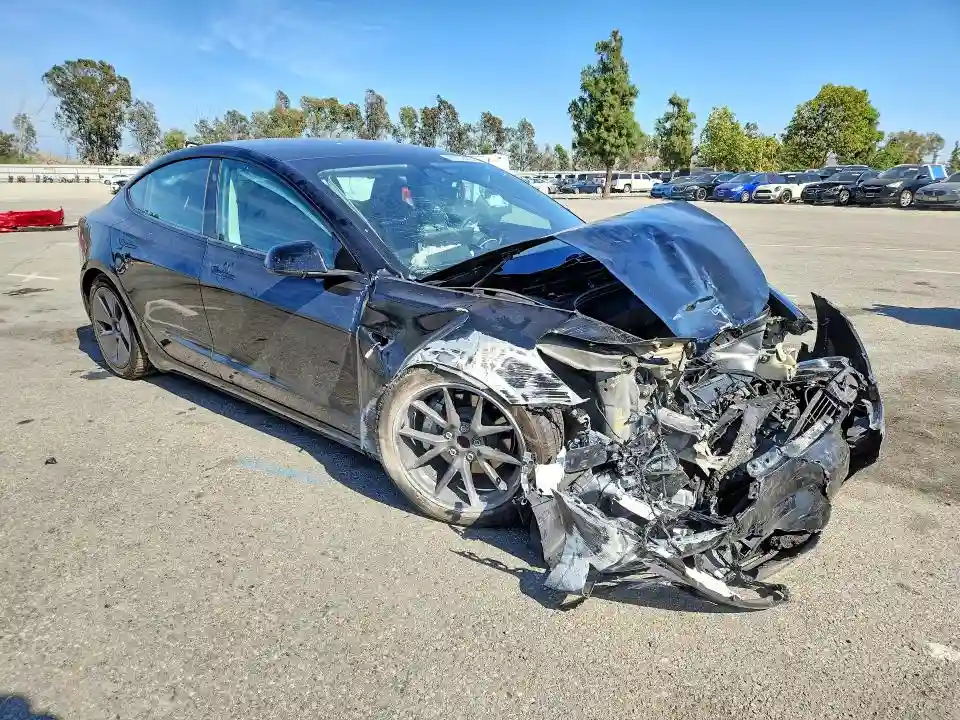 5YJ3E1EA8PF612030 2023 TESLA MODEL 3-3
