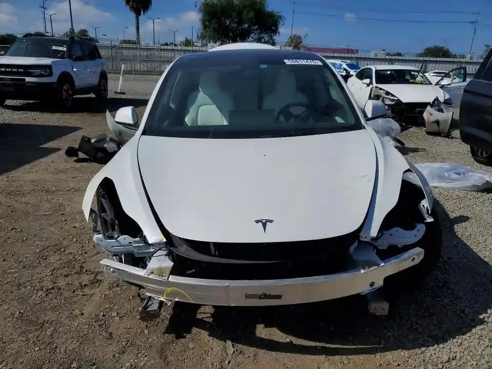 5YJ3E1EA9PF607502 2023 TESLA MODEL 3-4