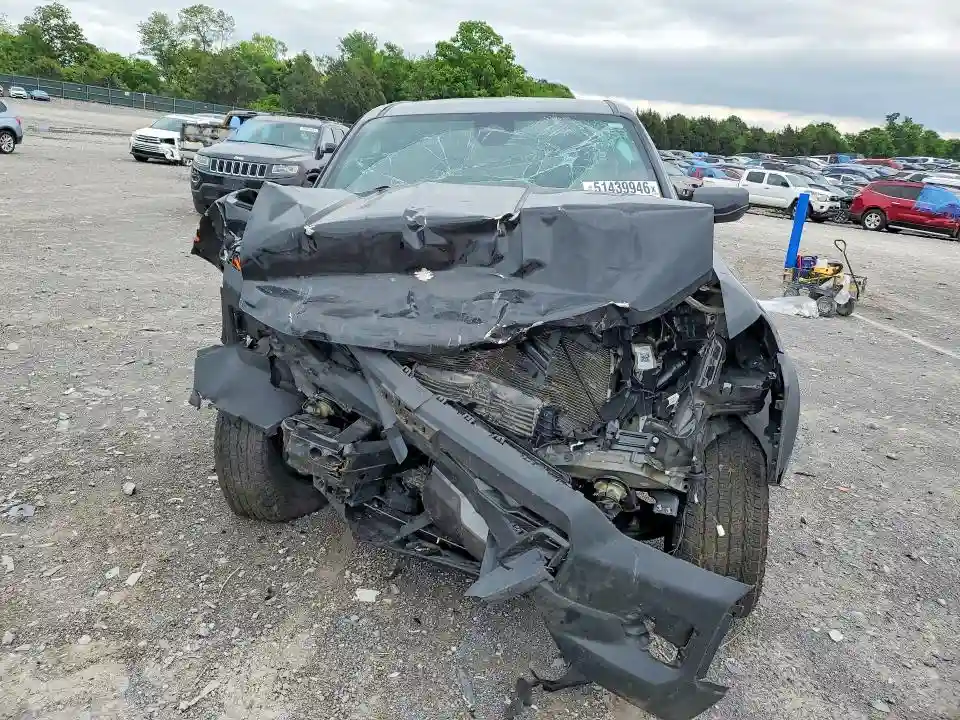 1GCPTEEK0R1279079 2024 CHEVROLET COLORADO-4